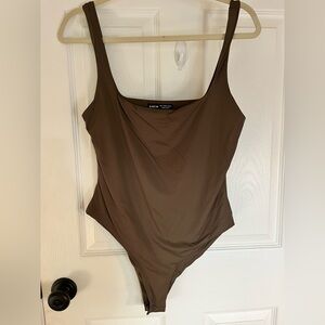 SHEIN Chocolate Brown Sleeveless Bodysuit – Size L